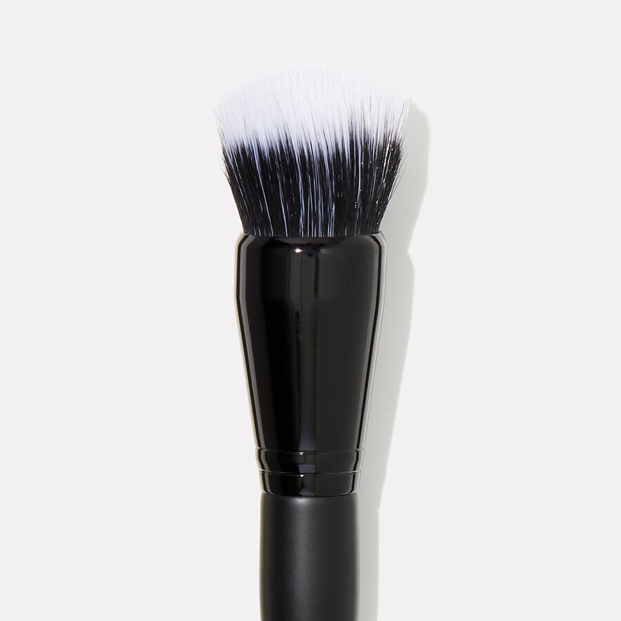 domed-stipple-brush-g9 84050_SelfieReadyStippleBrush_2.jpg