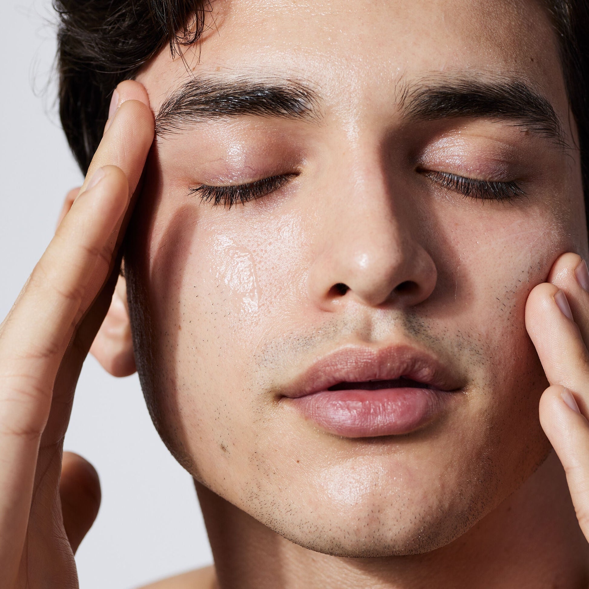 pure-skin-cleanser-v1 040822_Model_Pure-Cleanser_017_RT1-V1_V1_IGF.jpg
