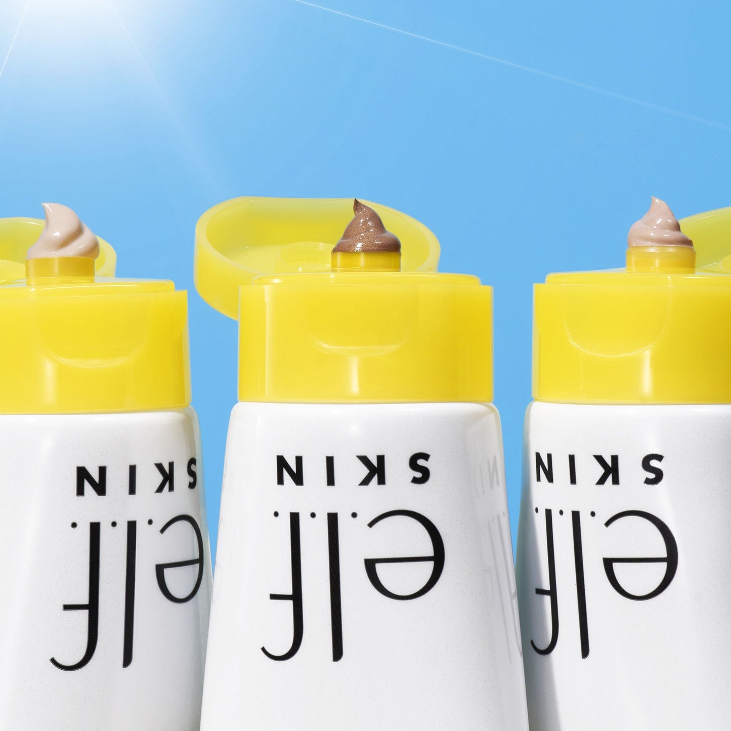 suntouchable-whoa-glow-spf-30-k1 042423_WhoaGlow_Macro_Main-2_IGF.jpg