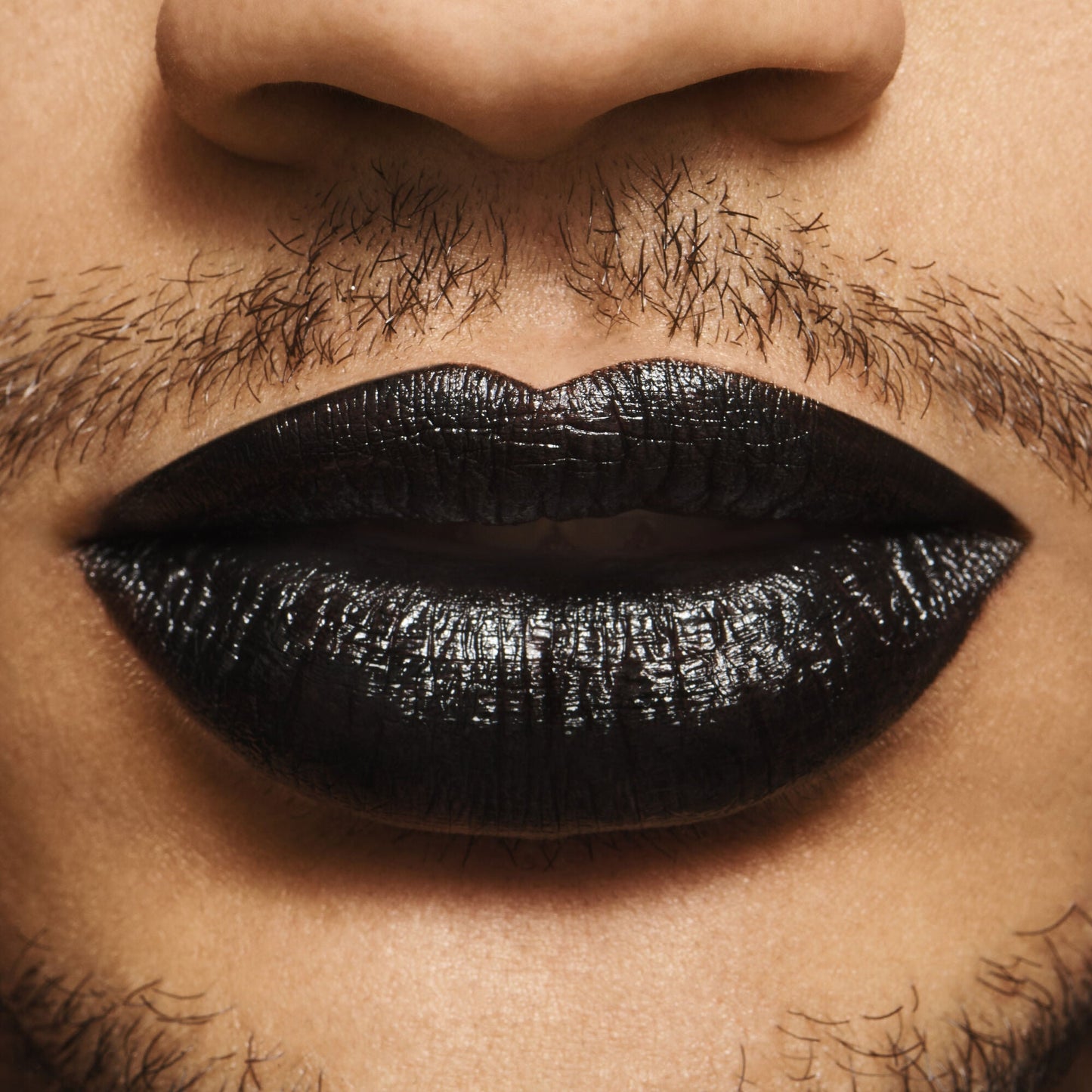 o-face-satin-lipstick-g3 071122_OF_Bryson_V4_0032_FINAL_RGB_IGF.jpg