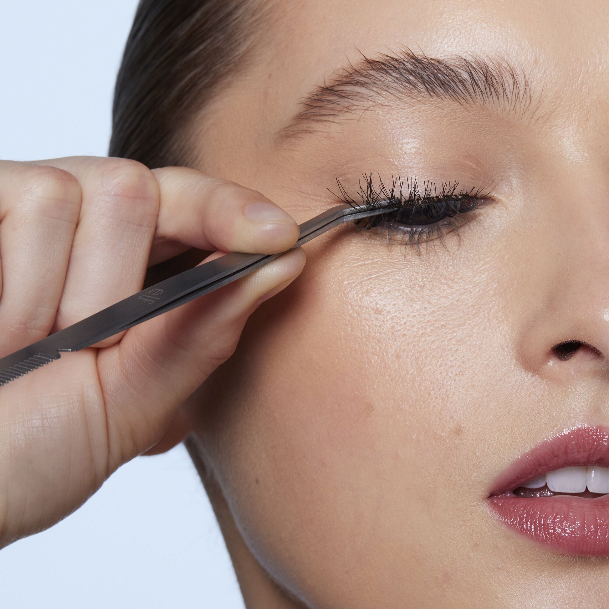false-eyelash-applicator-b5 84093_False_Lash_Applicator.jpg